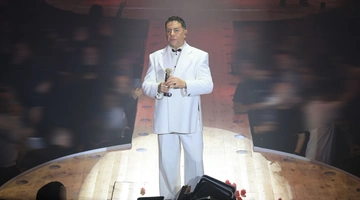 Γιώργος Μαζωνάκης