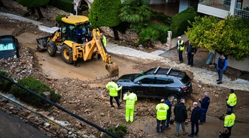 Καταστροφές στη Γλυφάδα από την κακοκαιρία
