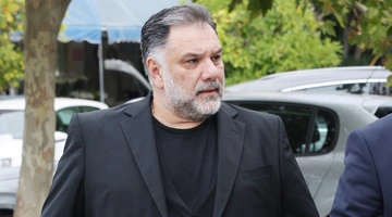 Γρηγόρης Αρναούτογλου