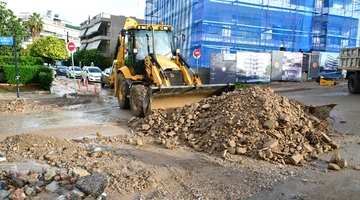 Γλυφάδα-καταστροφές-δρομοι