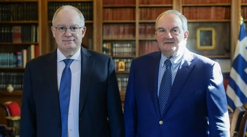 Συνάντηση Τασούλα με Καραμανλή