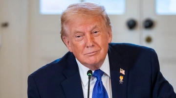 Ντόλαντ Τραμπ