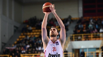 Μιλουτίνοφ - Ολυμπιακός