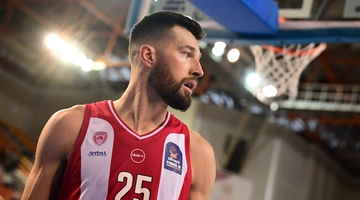 Άλεκ Πίτερς