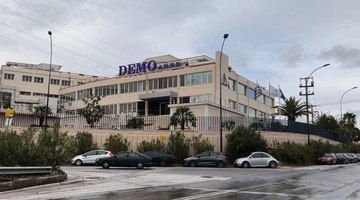 Η φαρμακοβιομηχανία DEMO στο Κρυονέρι