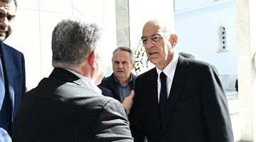 Νίκος Δένδιας