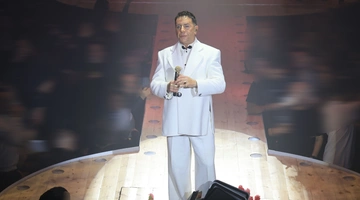 Γιώργος Μαζωνάκης