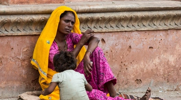 Γυναίκα στη Τζαϊπούρ της Ινδίας