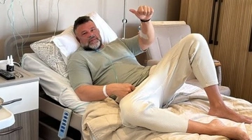 Κώστας Σόμμερ