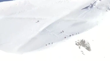 ορειβάτης Βελούχι