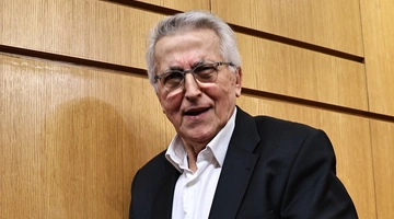 Γιάννης Παναγόπουλος