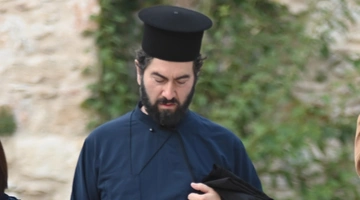 Πατήρ Αντώνιος