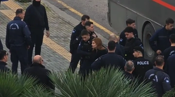 Έφτασε στο Εφετείο η Ρούλα Πισπιρίγκου για τη δίκη Μαλένας και Ίριδας