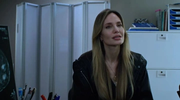 Αντζελίνα Τζολί