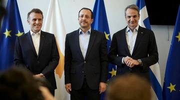 Μητσοτάκης - Μακρόν - Χριστοδουλίδης