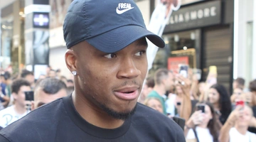 Γιάννης Αντετοκούνμπο