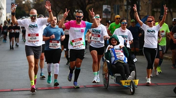 Ημιμαραθώνιος