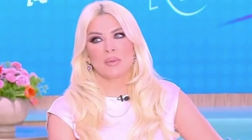 Κατερίνα Καινούργιου Super Κατερίνα