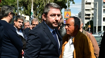 Ο Νίκος Ανδρουλάκης στην εκλογή συνέδρων