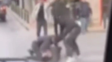 συμπλοκή Κυψέλη