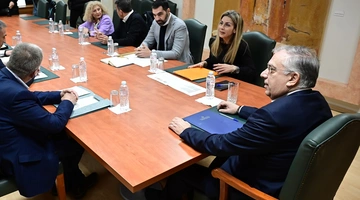 Συνάντηση Θεοδωρικάκου με βενζινοπώλες