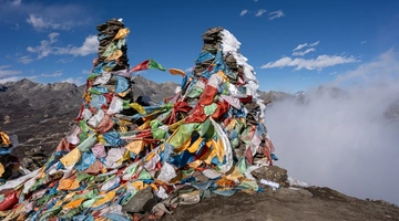 Απορρίμματα στην κορυφή του Έβερεστ