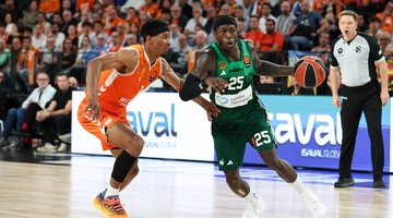 Κάμερον Τέιλορ Κέντρικ Ναν