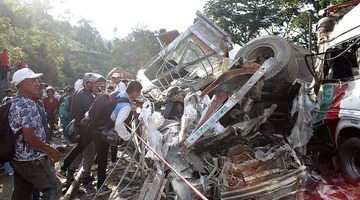 Βομβιστική επίθεση σε αυτοκινητόδρομο στην Κολομβία