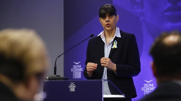 Λάουρα Κοβέσι