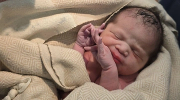 Γεννήθηκε μωρό σε πτήση στις ΗΠΑ