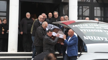 Η κηδεία του Στέφανου Μπορμπόκη