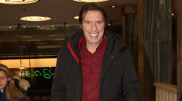 Στράτος Τζώρτζογλου