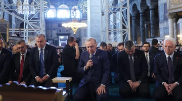 Ρεσιτάλ προκλητικότητας Ερντογάν στην Αγιά Σοφιά