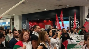 Υποδοχή των 19 ακτιβιστών που κρατούνταν στο Ισραήλ