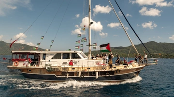 Σκάφη που ανήκουν στον Παγκόσμιο Στόλο Sumud, που μεταφέρουν ακτιβιστές και ανθρωπιστική βοήθεια, αναχωρούν για τη Γάζα από το λιμάνι του Μαρμαρά στην Τουρκία