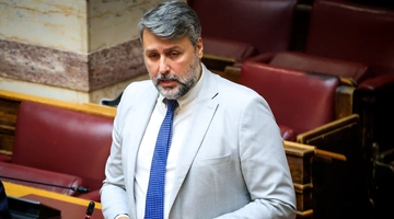 Γιάννης Καλλιάνος