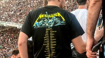 metallica-συναυλία-οπαδός
