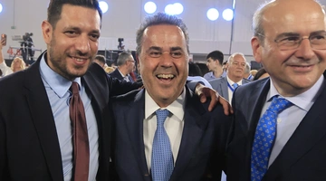 Σταύρος Παπασταύρου τραμπ