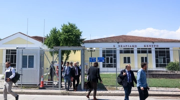 Δίκη Τέμπη
