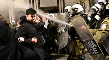 Χρήση βίας από την ΕΛΑΣ