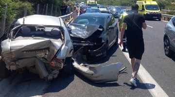 Η καραμπόλα 5 οχημάτων στην Εθνική Οδό