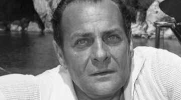 λάμπρος κωνσταντάρας 