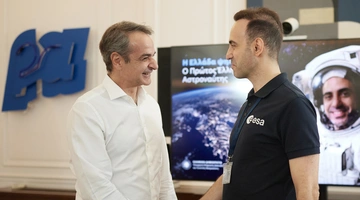 Συνάντηση Μητσοτάκη με τον πρώτο Έλληνα υποψήφιο αστροναύτη