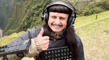 ολιβερ τρι