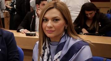 Στέλλα Μπίζιου