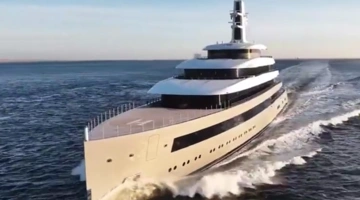 Το superyacht του ιδρυτή του WhatsApp στη Μύκονο