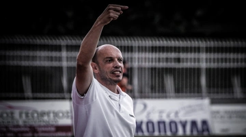 Τάκης Γκώνιας