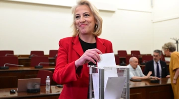 Ρένα Δούρου