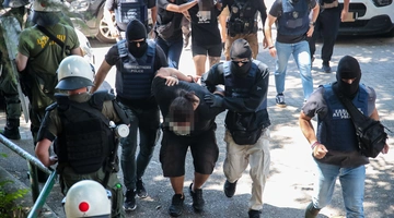 Στα δικαστήρια οι κατηγορούμενοι για τις εμπρηστικές επιθέσεις και τη δολοφονία της Βάγιας Νέστορα 