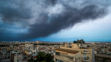φωτιά Ωραιόκαστρο νέφος